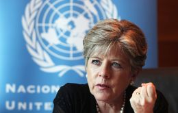 If Argentina were forced to declare a default, no creditors would get paid. If Argentina opted to pay, it could end in another default, argued Barcena 