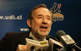 Senate President Jovino Novoa: “The best antidote for corruption is transparency”.