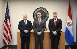 Domestic Security Deputy Minister Oscar Pereira and National Police Chief Carlos Benítez signed the document on behalf of the South American country
