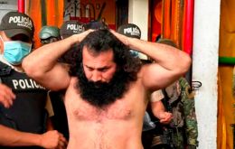 It is very typical of gang leaders to find a safe place for their families so that they are not involved in criminal behavior, Bullrich explained
