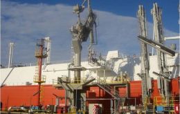 Cargoes are to be delivered mainly at the floating Bahia Blanca re-gasification plant 