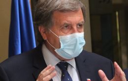 Labor Minister Patricio Melero praised “the measures adopted by the government, both in economic and health matters.” 