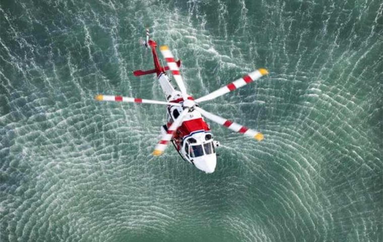 A first rescue attempt by a SAR helicopter failed because of the extreme weather conditions and range